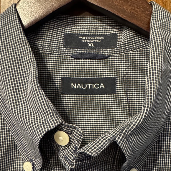 Nautica Men's Blue Button-Down 100% Cotton Short Sleeve Shirt Size XL - Picture 2 of 3